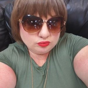 Meet your Posher, Melody